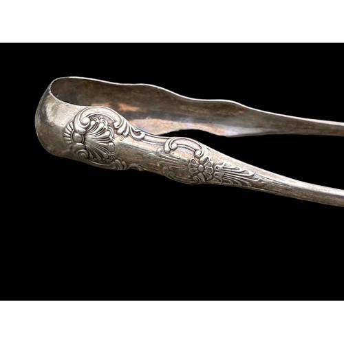 627 - A PAIR OF STUNNING ORNATE VICTORIAN SILVER TONGS 44 GRAMS