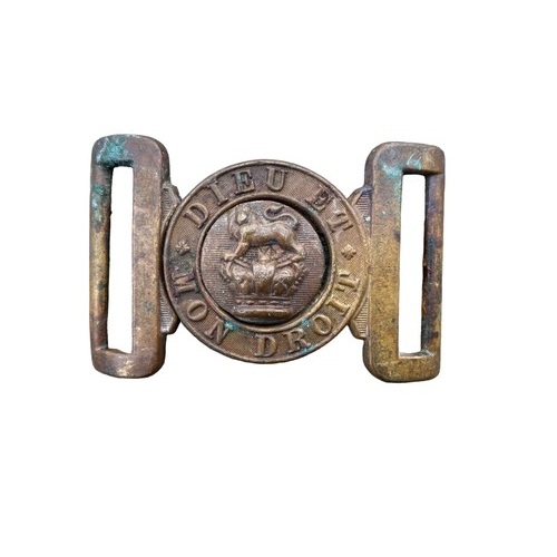 556 - BOER WAR BRITISH MILITARY ISSUE BRASS BELT BUCKLE MON DIEUET DXOIT