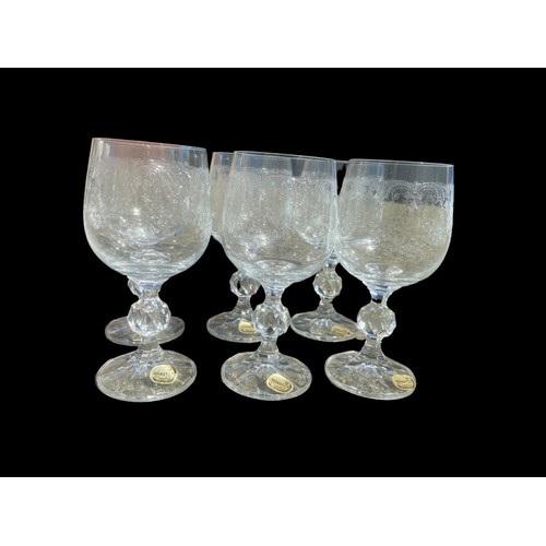 101A - A SET OF 6 ETCHED BOHEMIAN CRYSTAL WINE GLASSES