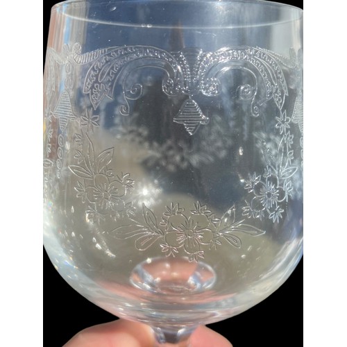 101A - A SET OF 6 ETCHED BOHEMIAN CRYSTAL WINE GLASSES