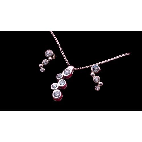 766 - A SILVER NECKLACE AND EARRING SET