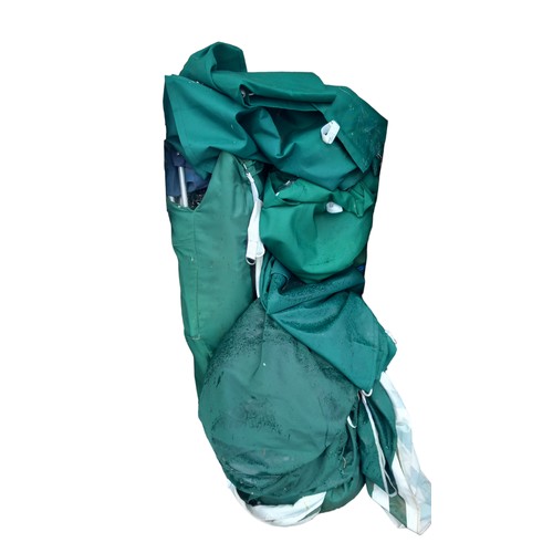 119 - A LARGE GAZEBO