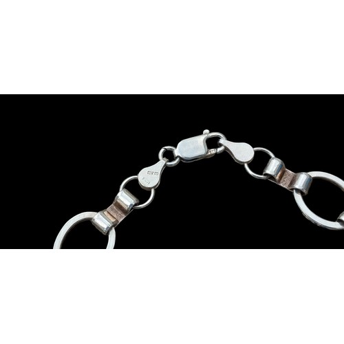 233 - A SILVER DESIGNER OVAL LINK BRACELET