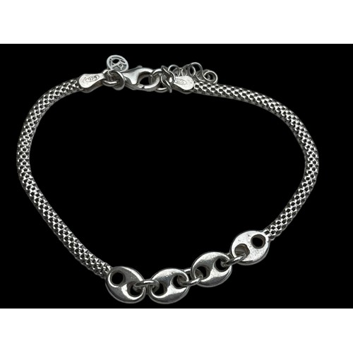 236 - A SILVER ARGENTO BRACELET