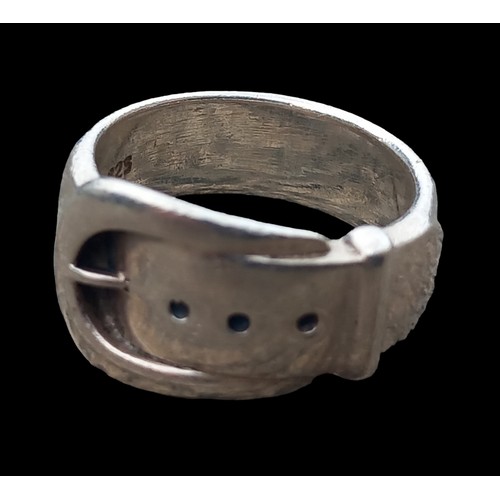 294 - A SILVER BELT & BUCKLE RING