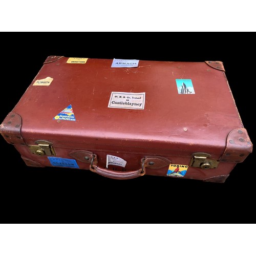 339 - 2 VINTAGE MINT CONDITION TRAVEL CASE WITH COLLECTABLE STICKERS