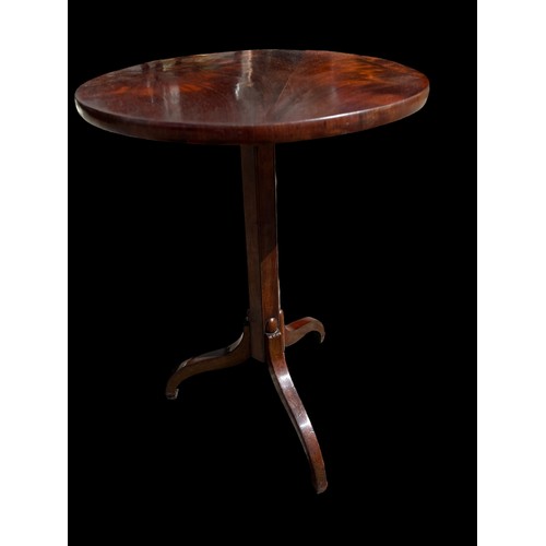 378 - A GEORGIAN FLAME MAHOGANY SNAP TOPPED TABLE ON A TRIPOD BASE 16.5