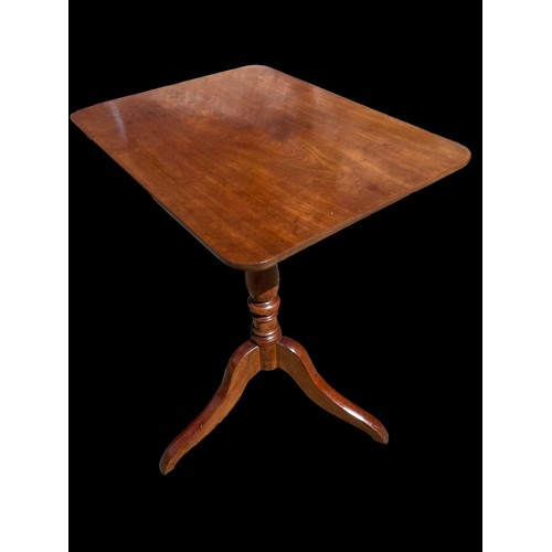 392 - A VICTORIAN RETANGULAR SIDE TABLE ON A TRIPOD BASE **