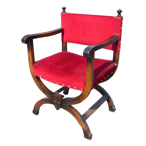 413 - AN OAK CROSS FRAMED HALL CHAIR