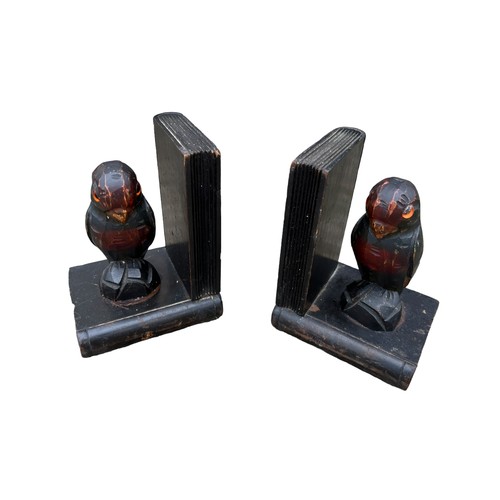 440 - SET OF PARROT BOOK ENDS