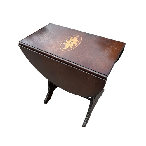 446 - A MAHOGANY LYRE BASE TABLE WITH DROP LEAVES AND SHELL MOTIF INLAY **