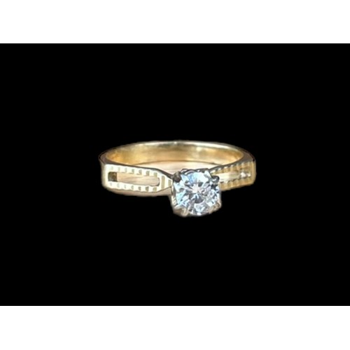 618 - AN 18ct GOLD HIGH SET SINGLE STONE DIAMOND RING 0.5ct AND 2.65grm