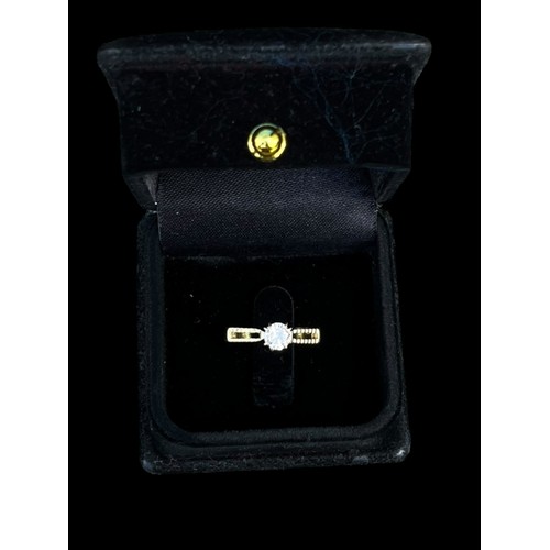 618 - AN 18ct GOLD HIGH SET SINGLE STONE DIAMOND RING 0.5ct AND 2.65grm