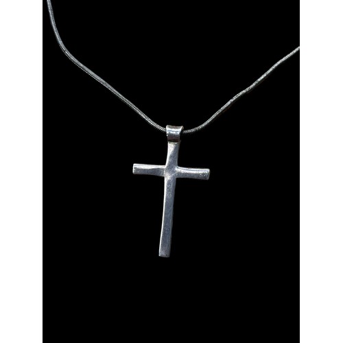 248 - A SILVER CROSS ON A SILVER CHAIN