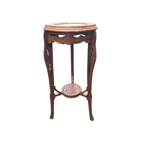 689 - AN ORNATE WALNUT PLANTSTAND WITH A BEAUTIFUL MARBLE INSET 30.5 x 14