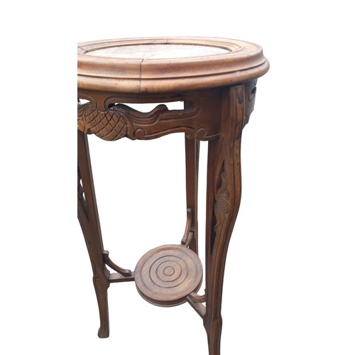 689 - AN ORNATE WALNUT PLANTSTAND WITH A BEAUTIFUL MARBLE INSET 30.5 x 14