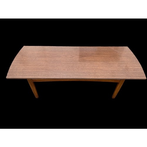 391 - A MID CENTURY COFFEE TABLE