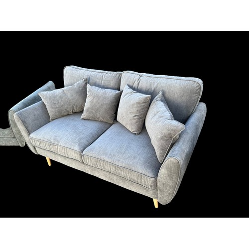 463 - A NEW 3 PIECE GREY CLOTH SUITE ON BEECH LEG