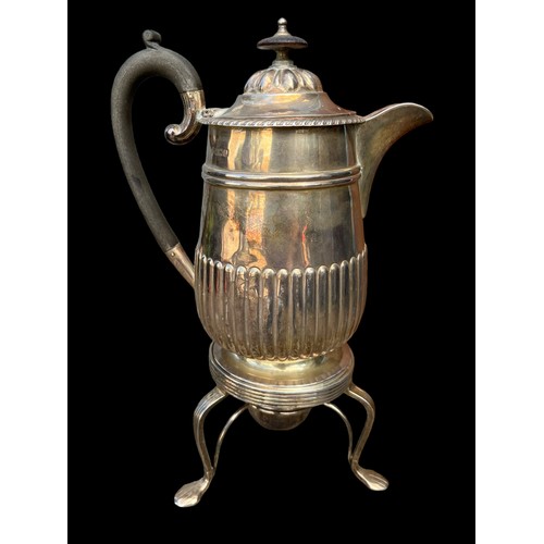 582A - A LONDON SILVER SPIRIT KETTLE A HEAVY 710grm