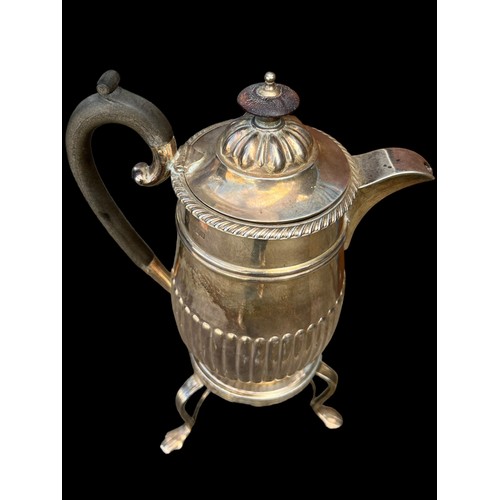 582A - A LONDON SILVER SPIRIT KETTLE A HEAVY 710grm