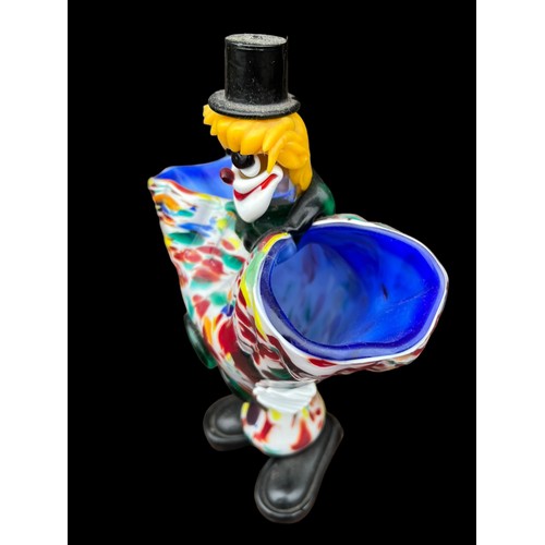 496A - AN ORIGINAL MURANO GLASS VASE CLOWN ORNAMENT