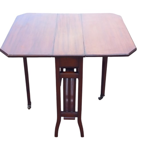 47 - AN EDWARDIAN SUTHERLAND TABLE