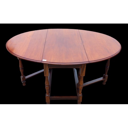 54 - MAHOGANY GATE LEG TABLE