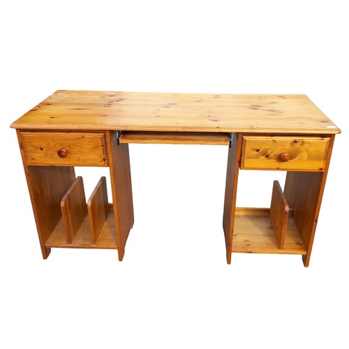 13 - A PINE DESK