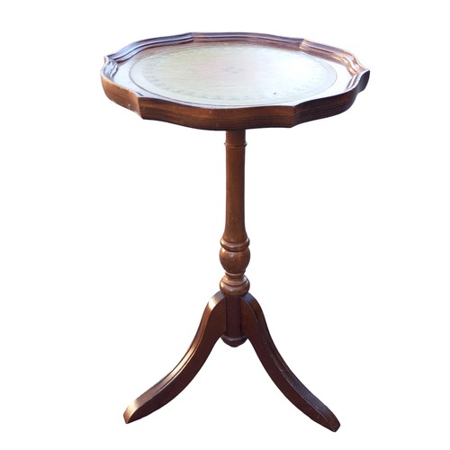 33 - A LEATHER TOP  MAHOGANY WINE/LAMP TABLE