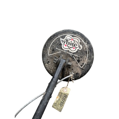 39 - A WHITES METAL DETECTOR