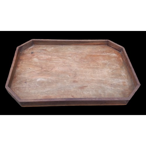 68 - A LARGE VINTAGE OAK TRAY 24X16