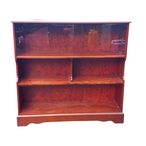 118 - MAHOGANY BOOKSHELF WITH GLASS SLIDING DOORS