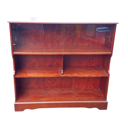 118 - MAHOGANY BOOKSHELF WITH GLASS SLIDING DOORS