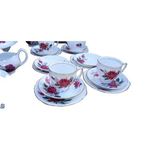 146 - A DUCHESS TEA/ DINNER SERVICE