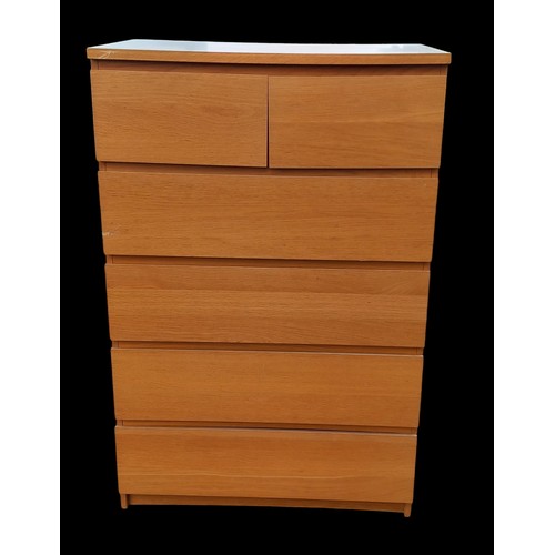 122 - A 2 OVER 4 OAK CHEST OF DRAWERS