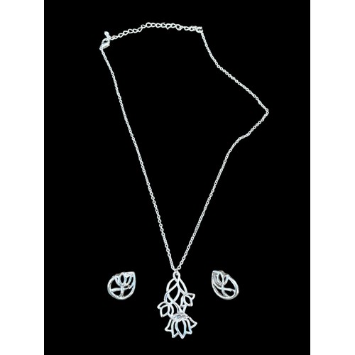 197 - A BOXED FLORAL NECKLACE AND EARRING SET