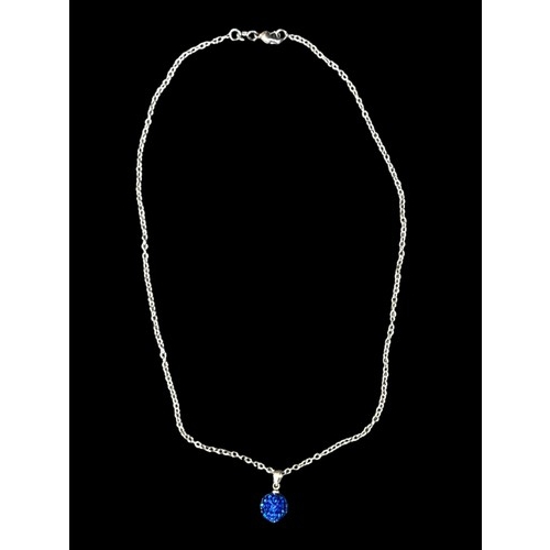 202 - A SILVER CRYSTAL BLUE BALL PENDANT ON A SILVER CHAIN