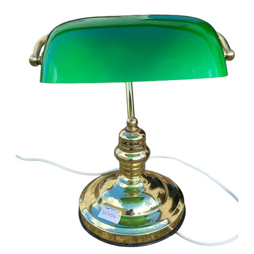 304 - A GREEN GLASS BANKERS LAMP