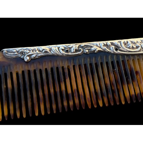 273 - A SILVER AND TORTOISE SHELL COMB (PERFECT CONDITION )