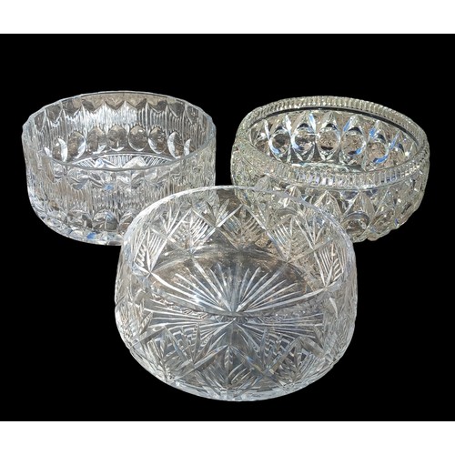 371 - 3 ASSORTED CRYSTAL FRUIT BOWLS