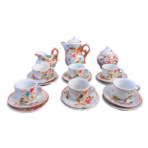 395 - A VINTAGE DOLLS TEA SERVICE