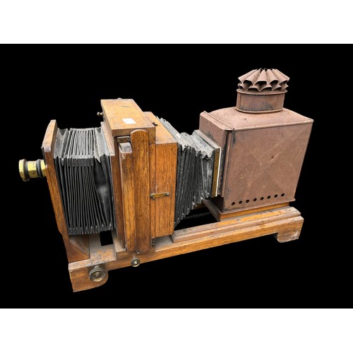 411 - AN ANTIQUE MAGIC LANTERN