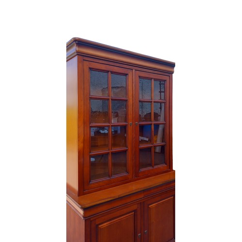 475 - A MAHOGANY DISPLAY CABINET