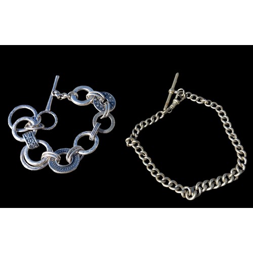 489 - FANCY LINK BRACELET AND CURB LINK CHAIN WITH T-BAR