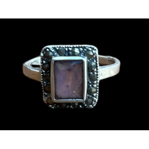 505 - A SILVER MARCASITE & AMETHYST RING