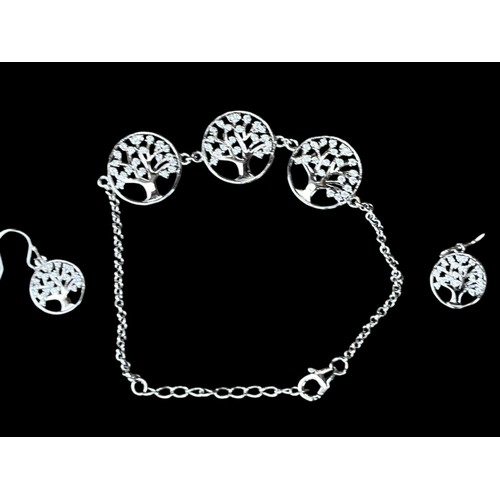 516 - SILVER TREE OF LIFE NECKLACE AND BRACELET SET