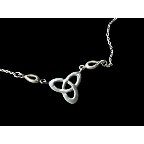 523 - SILVER CELTIC DESIGN PENDANT ON SILVER CHAIN