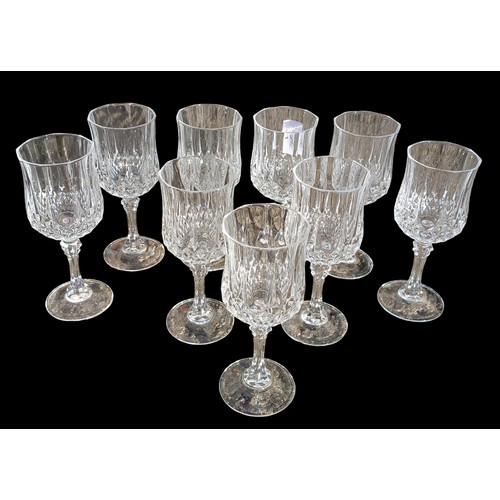 285 - A LOT OF 9 CUT GLASS WINE GLASS