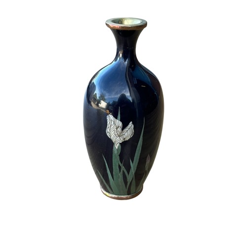 127 - A CUTE HAND PAINTED ENAMELLED BUD VASE