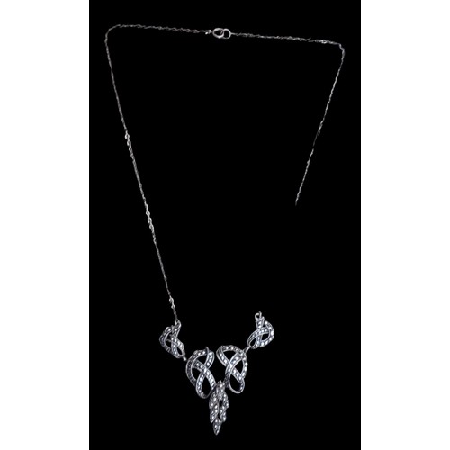 198 - AN ART DECO STYLE SILVER AND MARCASITE NECKLACE